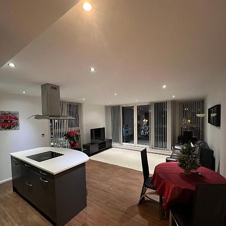 Апартаменты Royal Victoria Flat2 Лондон Экстерьер фото