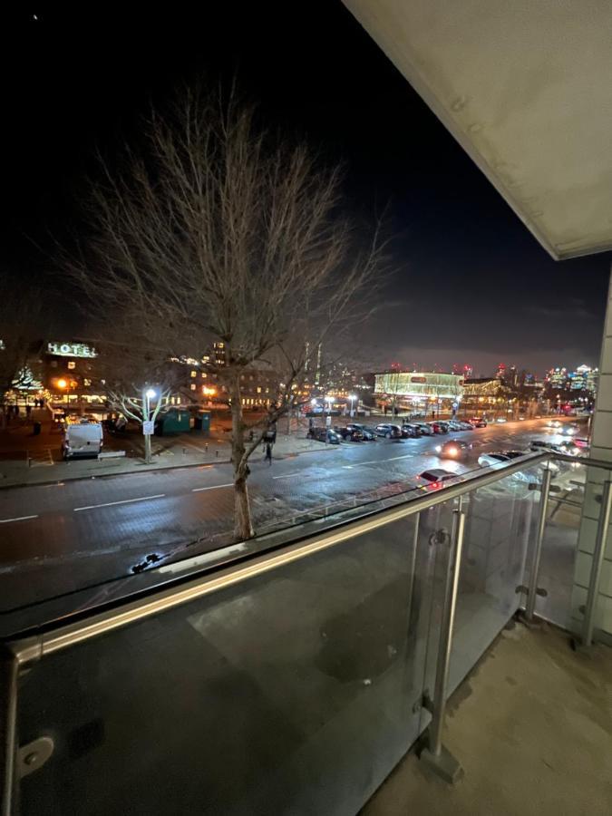 Апартаменты Royal Victoria Flat2 Лондон Экстерьер фото