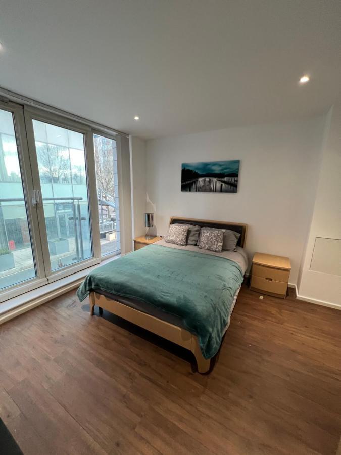 Апартаменты Royal Victoria Flat2 Лондон Экстерьер фото